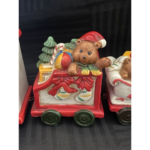 Vintage House of Lloyd Christmas Around the World 4 Pc Ceramic Train - Picture 4 of 12